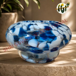 Bol en forme de champignon de qualité supérieure avec des copeaux de couleurs originales et une finition artisanale - Product Image 2