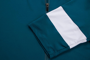 Maillot de sport unisexe bleu roi 160 grammes, manches courtes, durable, pour cyclisme, dernier modèle élégant, idéal pour hommes et femmes, fabriqué par un fabricant de vêtements de sport. - Product Image 6