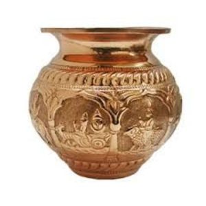 Kalash de Metal Plateado, Laxmi Pooja Lota Tradicional, Elegante Diseño Floral en Relieve, Artículos para Puja Hindú, Kalsah Decorativa - Product Image 2