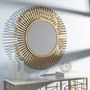 Miroir mural en métal artisanal de qualité supérieure, miroir d'appoint artistique moderne pour hôtel, restaurant, chambre à coucher, salon contemporain - Product Image 1