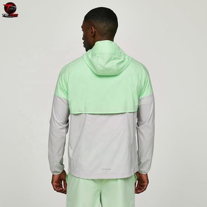 Conjunto Deportivo Personalizado, Chaqueta Cortavientos de Nailon y Pantalones Cortos, Conjunto de Dos Piezas para Hombre, Ropa Deportiva Urbana - Product Image 4