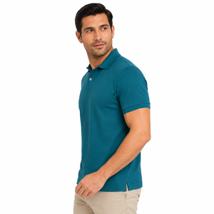 Polo homme en tissu doux et respirant, idéal pour un usage quotidien, coupe confortable, look élégant pour les hommes modernes. - Product Image 4