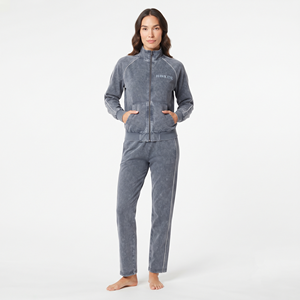 Conjunto Deportivo Personalizado de Alta Calidad para Mujer, Chaqueta con Cierre Completo y Ribete en Contraste, Corte Regular, Lavado Ácido - Product Image 3