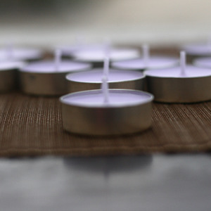 Velas Votivas Hechas a Mano con Cera de Parafina Ecológica, No Tóxica, con Aroma a Lavanda, Sin Goteo, 8 Horas de Duración, Decoración Navideña para el Hogar - Product Image 3