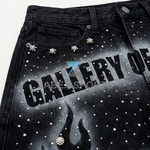 Shorts en jean respirants pour hommes, personnalisés, de qualité supérieure, délavés, avec clous en cristal, style streetwear, en coton, production OEM de haute qualité - Product Image 4