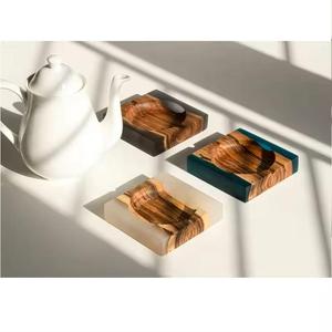Cenicero de Cigarros de Resina y Madera Hecho a Mano, Sin Humo, Forma Personalizada, Decoración Premium para el Hogar, Oficina o Bar, Regalo - Product Image 3