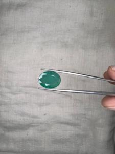 Émeraude Sakota naturelle, taille ovale, 5,67 carats, pierre précieuse verte, haute qualité, vente en gros - Product Image 3