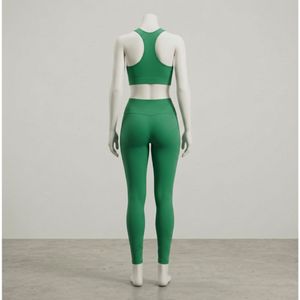 Ensemble d'entraînement léger pour femmes : soutien-gorge de sport respirant et leggings de yoga extensibles – Tenue de sport - Product Image 2