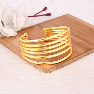 Bracelet manchette ajustable en laiton plaqué or, élégant et tendance, pour femmes et jeunes filles - Product Image 2
