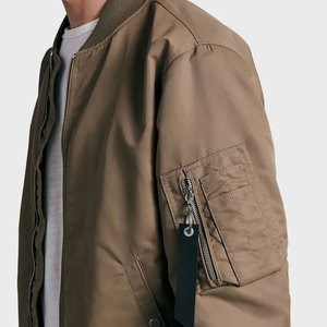 Blouson Bomber d'Hiver pour Homme – Style Décontracté Urbain, Confortable, Léger, Écologique et Respirant – Idéal pour les Activités Quotidiennes - Product Image 5