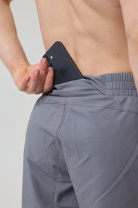 Shorts de sport et de course pour hommes, personnalisables en gros, à séchage rapide, respirants, taille mi-haute, décontractés, pour activités de plein air, avec taille élastique - Product Image 4