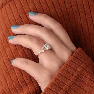 Bague en or massif 14 carats avec grappe de diamants taille émeraude cultivés en laboratoire en forme de branche d'arbre pour femme, cadeau de fiançailles ou de fête pour partenaires - Product Image 4