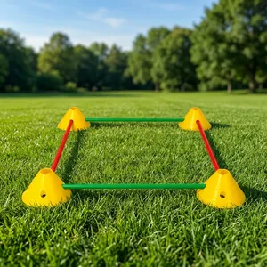 Conjunto de Entrenamiento de Agilidad Deportiva para Niños con Cuatro Conos Amarillos, Postes de Obstáculos Rojos y Verdes, Material Flexible de PVC para Práctica al Aire Libre - Product Image 5