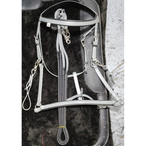 VENDO CORREAS DE PVC Bridas decorativas CABALLO BRIDA COLOR ROJO CON ACCESORIOS A PRUEBA DE ÓXIDO EN DÓLARES 8 - Product Image 3