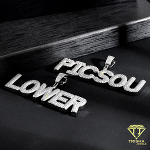Collar Personalizado con Letra Minúscula y Diamante Moissanita, Colgante Brillante con Diseño de Palabra Audaz, Colgante de Lujo para Streetwear - Product Image 4