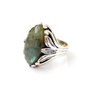 12.0 Grams Fine <b>Labradorite</b> <b>Ring</b> - Product Image 1
