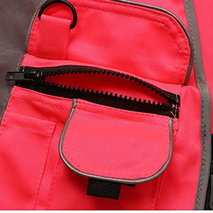 Gilet de sécurité réfléchissant haute visibilité rose avec plusieurs poches et sangles réglables pour le travail et la circulation - Product Image 6