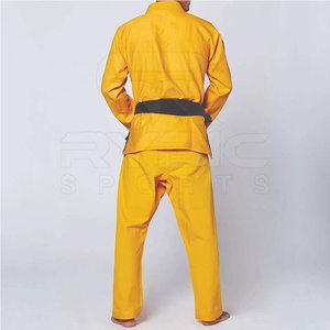 Combinaison de Jiu-Jitsu Brésilien au design simple et minimaliste, en matériau durable et respirant, pour l'entraînement aux arts martiaux, adaptée aux professionnels. - Product Image 2