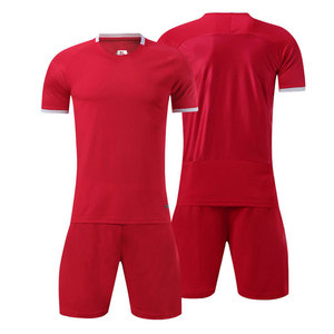 Créez Votre Propre Tenue d'Équipe : Ensembles de Maillots de Football Personnalisables en Gros, Modèles Vides et Simples pour Hommes et Enfants – Dernière Collection de Maillots de Football Personnalisés - Product Image 1