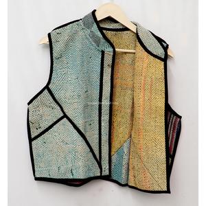 Gilet vintage en coton patchwork pour femme, col en V, décontracté, avec poches, longueur courte, tissu tissé, boutonné - Product Image 3