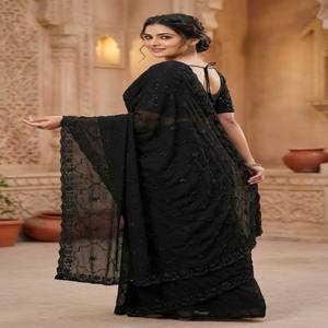 VASTRA COTTAGE Saree de Georgette Sintética Pura con Bordado de Cuentas Negras Originales y Borde Calado, Saree de Diseñador de Lujo con Blusa - Product Image 3