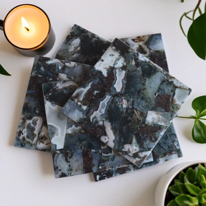 Sous-verres en agate mousse classiques, naturels, absorbants et écologiques pour garder votre table au sec. - Product Image 2