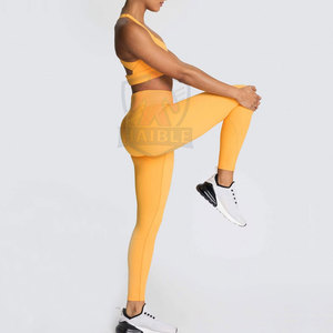 Conjunto Deportivo de Yoga, Ropa Deportiva Elegante con Diseño Sólido, Logotipo Frontal, Ecológico, Transpirable, Cintura Alta Elástica, Spandex - Product Image 4