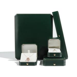 Caja de Joyería Rectangular de Lujo Personalizada en Cuero PU y Terciopelo para Anillos, Aretes y Collares - Empaque para Bodas con Logotipo del Cliente - Product Image 2