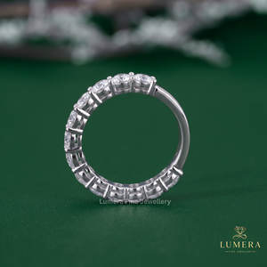 Anillo de diamante con corte brillante redondo disponible con diamante cultivado en laboratorio, oro, joyería fina minimalista para regalo de compromiso o boda. - Product Image 6