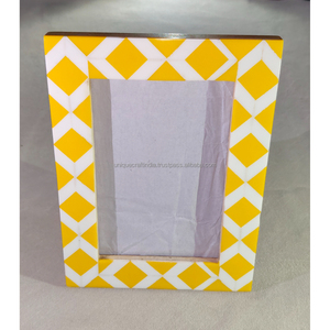 กรอบรูปไม้ทำมือพร้อมลายเส้นสีดำขาวสไตล์ซันเบิร์สต์ ของตกแต่งบ้านสไตล์ร่วมสมัย - Product Image 2