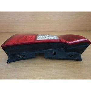 Luz Trasera Izquierda para Carens II 2006-2010 (Izquierda) Usada OEM 0K2FB51160 - Product Image 2