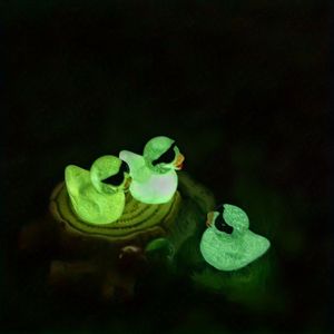24 Canards Lumineux avec Lunettes de Soleil, Mini Figurines d'Animaux en Résine, Ornements de Jardin pour Jardin Féerique, Accessoires Artistiques, 24 Canards Lumineux - Product Image 2