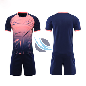 Uniformes de Fútbol Sublimados Personalizados al por Mayor Directo de Fábrica, Camisetas Deportivas Cortas Estampadas de Secado Rápido Unisex de Alta Calidad 2026 - Product Image 6