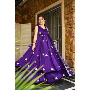 Vestido Anarkali con Dupatta y Pantalón para Fiestas, Ropa India y Pakistaní - Product Image 3