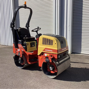 Rouleau vibratoire tandem 2013 CC-900G de 1,3 tonne, 900 mm, petit compacteur d'asphalte à double tambour - Product Image 1