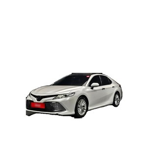 2018 for Toyota Camry 2.5 with Automatic Gearbox 27,847 km Leather Seats Rear <b>Camera</b> Left Steering - Product Image 1