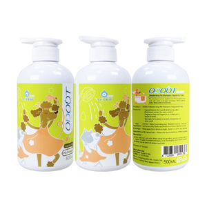Botella líquida de champú corporal para perros ecológica almacenada - Product Image 4
