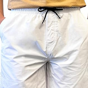 Pantalones Cortos Deportivos de Nailon Impermeables con Logotipo Personalizado, Pantalones Cortos Blancos para Correr, Entrenar y Usar en la Playa - Product Image 4