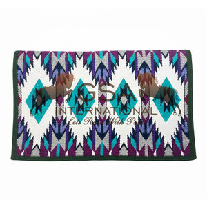 Couvertures de selle western surdimensionnées 34x42, 100% laine de Nouvelle-Zélande, personnalisables, pour l'équitation sportive et les compétitions. - Product Image 2