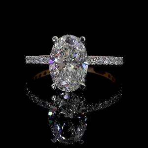 Bague de fiançailles certifiée en or rose massif 18 carats, sertie d'un diamant de laboratoire ovale de 4,00 carats, couleur F, pureté VVS2 - Product Image 1