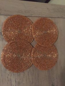 Posavasos Decorativo de Cuentas Bordadas, Hecho a Mano, Forma Personalizada, Protector de Mesa, Trabajo Intrincado con Cuentas para Uso Diario y Especial - Product Image 6