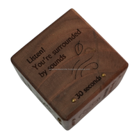 Cube de relaxation en bois élégant et moderne, fabriqué à la main, écologique, de haute qualité, méditation, soulagement du stress, décoration élégante pour la maison, gravé