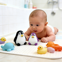 Jouets de bain pour enfants, pingouins mignons de dessin animé, jouets flottants en vinyle coloré, jouets aquatiques en caoutchouc pour bébé