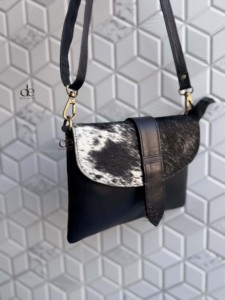 Natural Cowhide <b>Fur</b> Genuine Leather Sling Purse Western Crossbody Stylish Multi Purpose Unique Design Handbag - Product Image 2