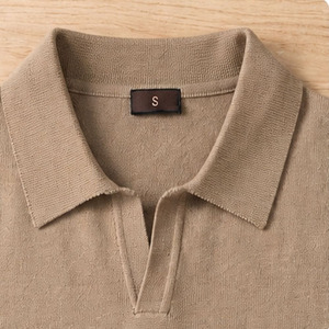 Pull en maille décontracté pour homme, à manches courtes, respirant, en polyester/coton 180g, col ouvert sans boutons - Product Image 2