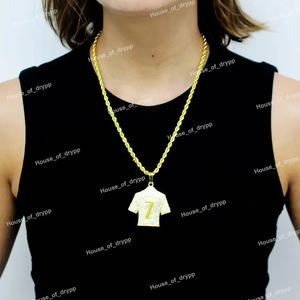 Colgante de Plata con el Número Siete de Ronaldo, Adornado con Diamantes de Imitación Moissanite, Colgante para Fanáticos del Fútbol - Product Image 4