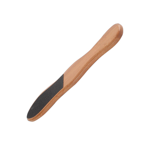 Limas de Pedicura de Alta Calidad con Mango de Madera, Limas Profesionales para Uso en Salón, Fabricación al por Mayor, Raspadores para Piel Dura - Product Image 5