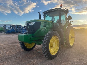 Tractor Agrícola 2021 6175R 210HP 4WD con Caja de Cambios y Bomba, Transmisión de Engranajes Premium, Equipo Listo para Exportación - Product Image 6