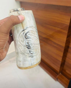 Taza de Cuerno Natural con Hermosa Textura Natural, 100% Garantizada a Prueba de Fugas, Taza de Cuerno Vikingo a Precios de Mayoreo - Product Image 2