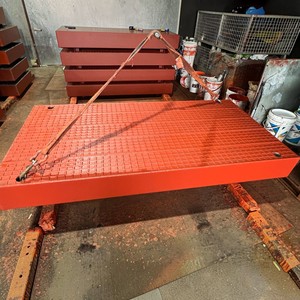 Plataforma elevadora Metrodeck de 2 m/ 3 m/ 4 m con ganchos de elevación, anticorrosión, industrial - Product Image 1